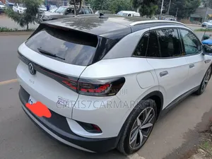 Volkswagen ID.4 2022 White