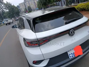 Volkswagen ID.4 2022 White