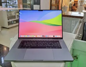 New Apple MacBook Pro 2023 M2 Pro 16-Inch 32GB Intel Core I7 SSD 512GB