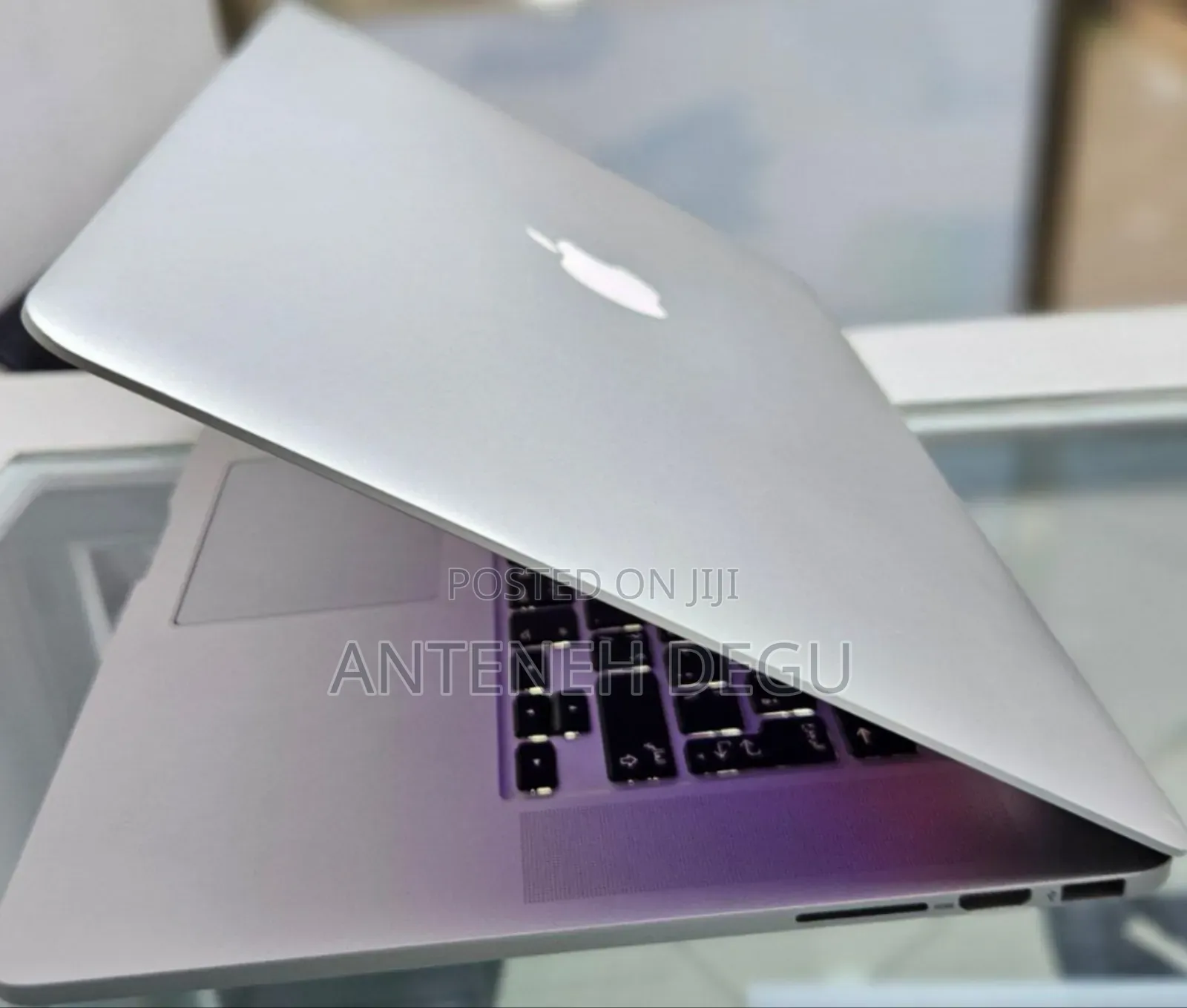 New Laptop Apple MacBook Pro 2015 16GB Intel Core I7 SSD 256GB