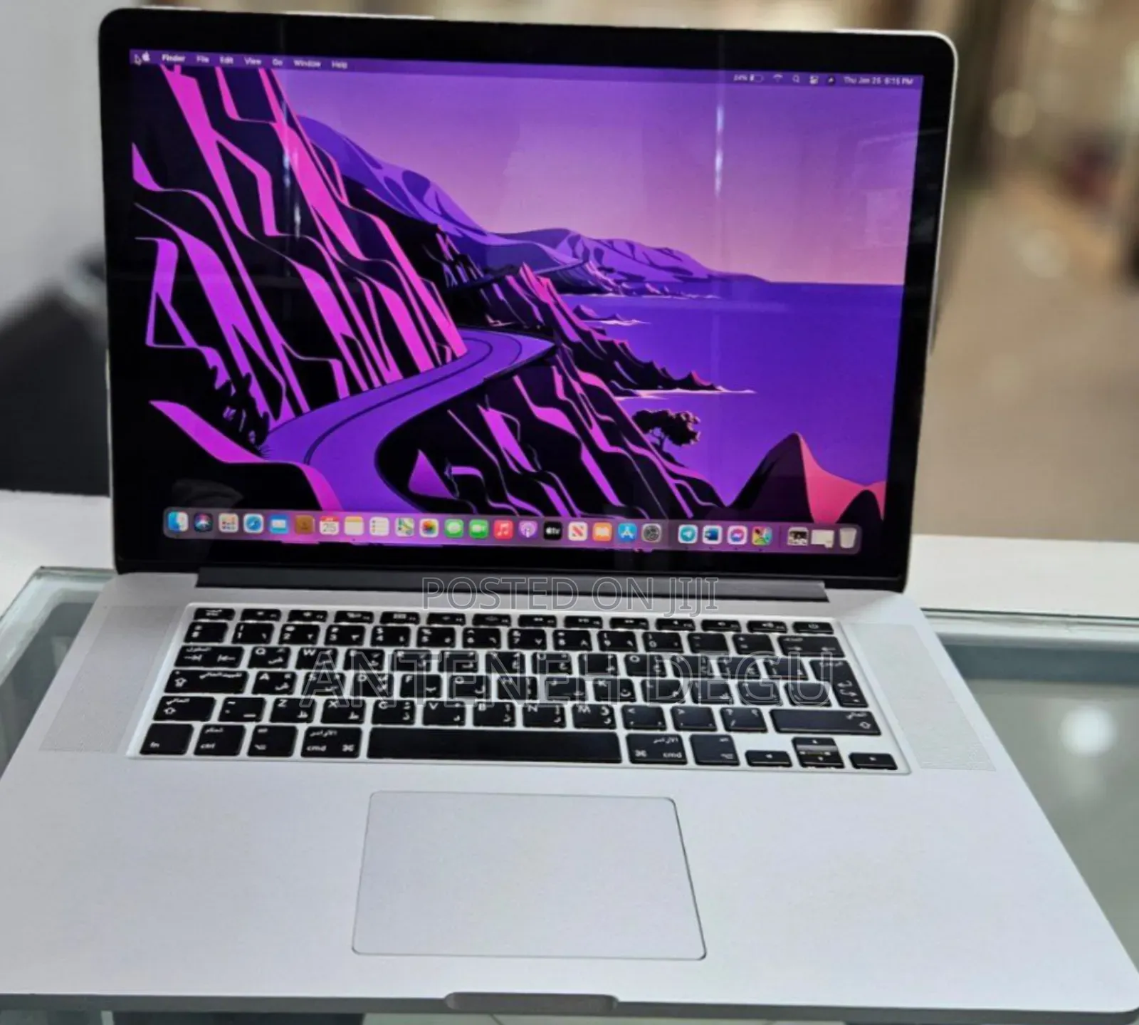 New Laptop Apple MacBook Pro 2015 16GB Intel Core I7 SSD 256GB