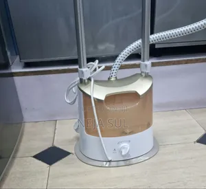 Photo - Phillips Garment Steamer ልብስ ካዉያ Deliver