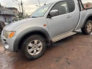 Mitsubishi L200 2007 Silver