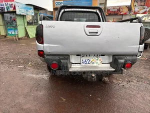 Mitsubishi L200 2007 Silver