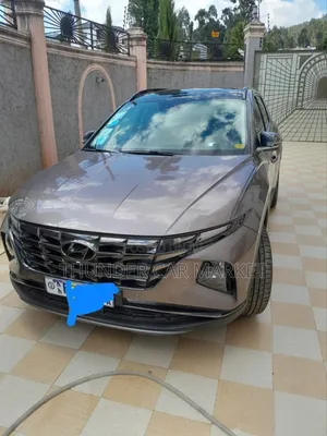 Photo - Hyundai Tucson 2021 Gray