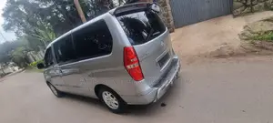 Hyundai Starex 2015 Silver