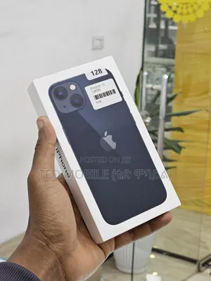 New Apple iPhone 13 128 GB Blue