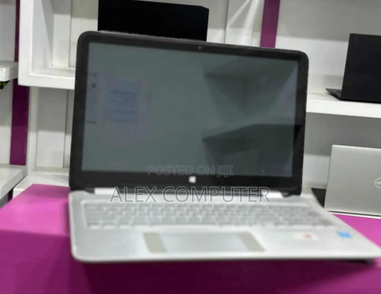 New Laptop HP Envy X360 8GB Intel Core I5 HDD 1T