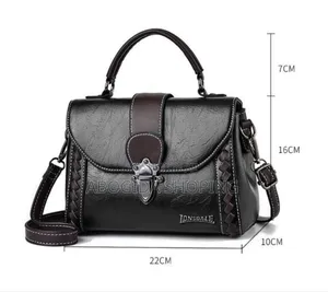 Photo - Lonsdale Lexury Bag Available in Our Store