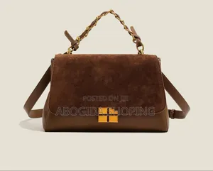 Dream Quality Lexury Brand New Bag