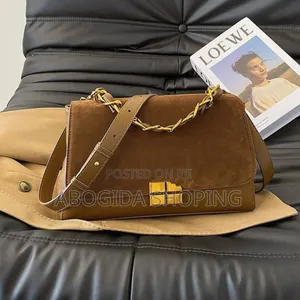 Dream Quality Lexury Brand New Bag