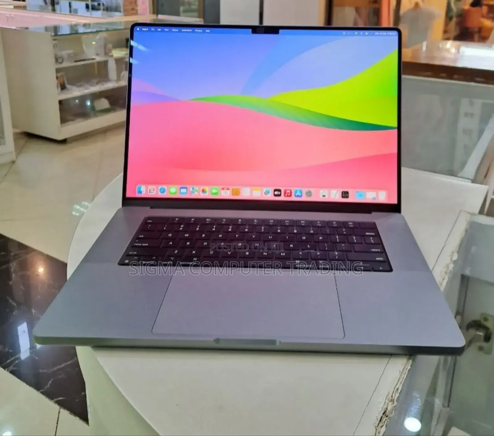 New Apple MacBook Pro 2023 M2 Pro 16-Inch 32GB Apple M2 SSD 512GB