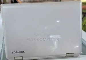 New Laptop Toshiba Satellite CL15 4GB Intel Pentium HDD 500GB