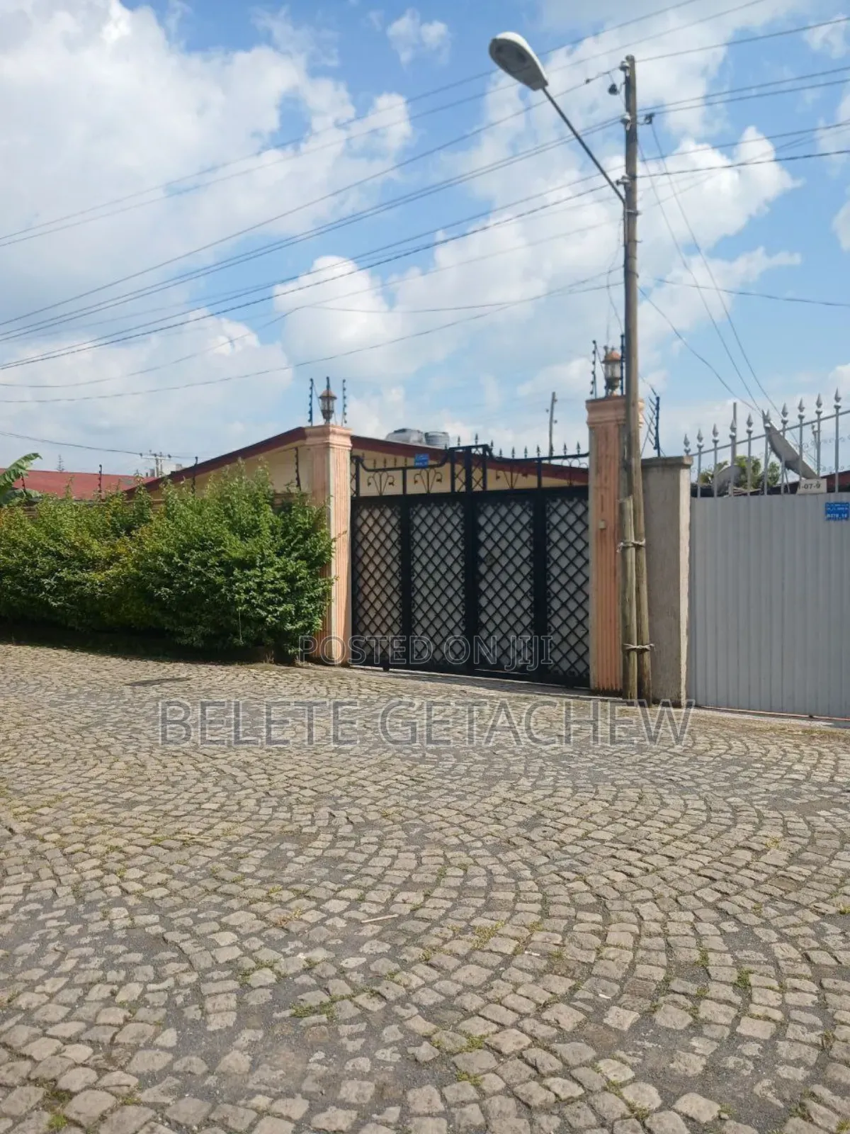 4bdrm Villa in Ayat Zone, Villa, Bole for sale