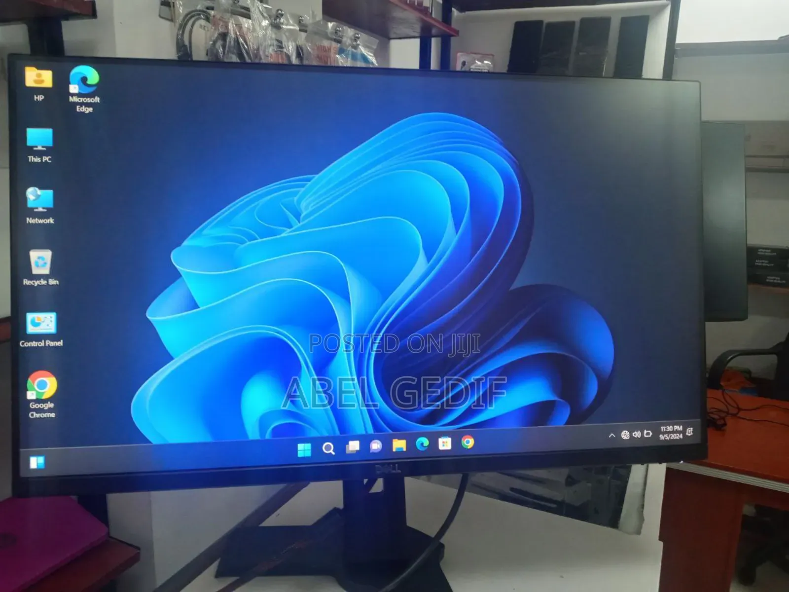Dell 27 Fremless Monitor