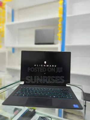 New Laptop Alienware Area-51m 16GB Intel Core I7 SSD 512GB