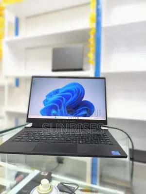 New Laptop Alienware Area-51m 16GB Intel Core I7 SSD 512GB