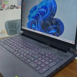 New Laptop Dell G15 5535 16GB Intel Core I7 SSD 1T