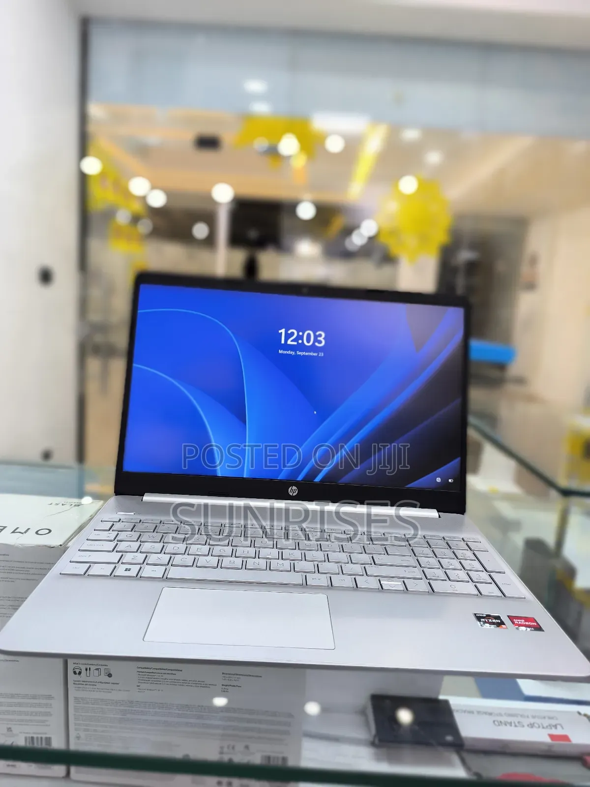 New Laptop HP Stream Notebook 8GB AMD Ryzen 5 SSD 512GB