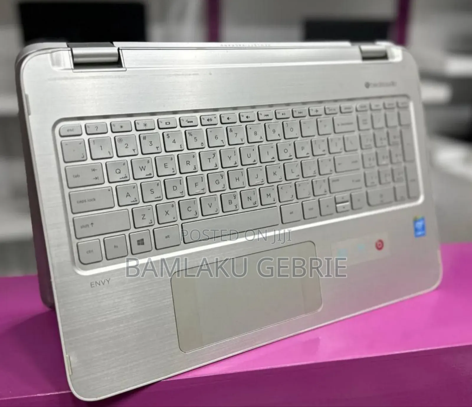 New Laptop HP Envy X360 8GB Intel Core I5 HDD 1T