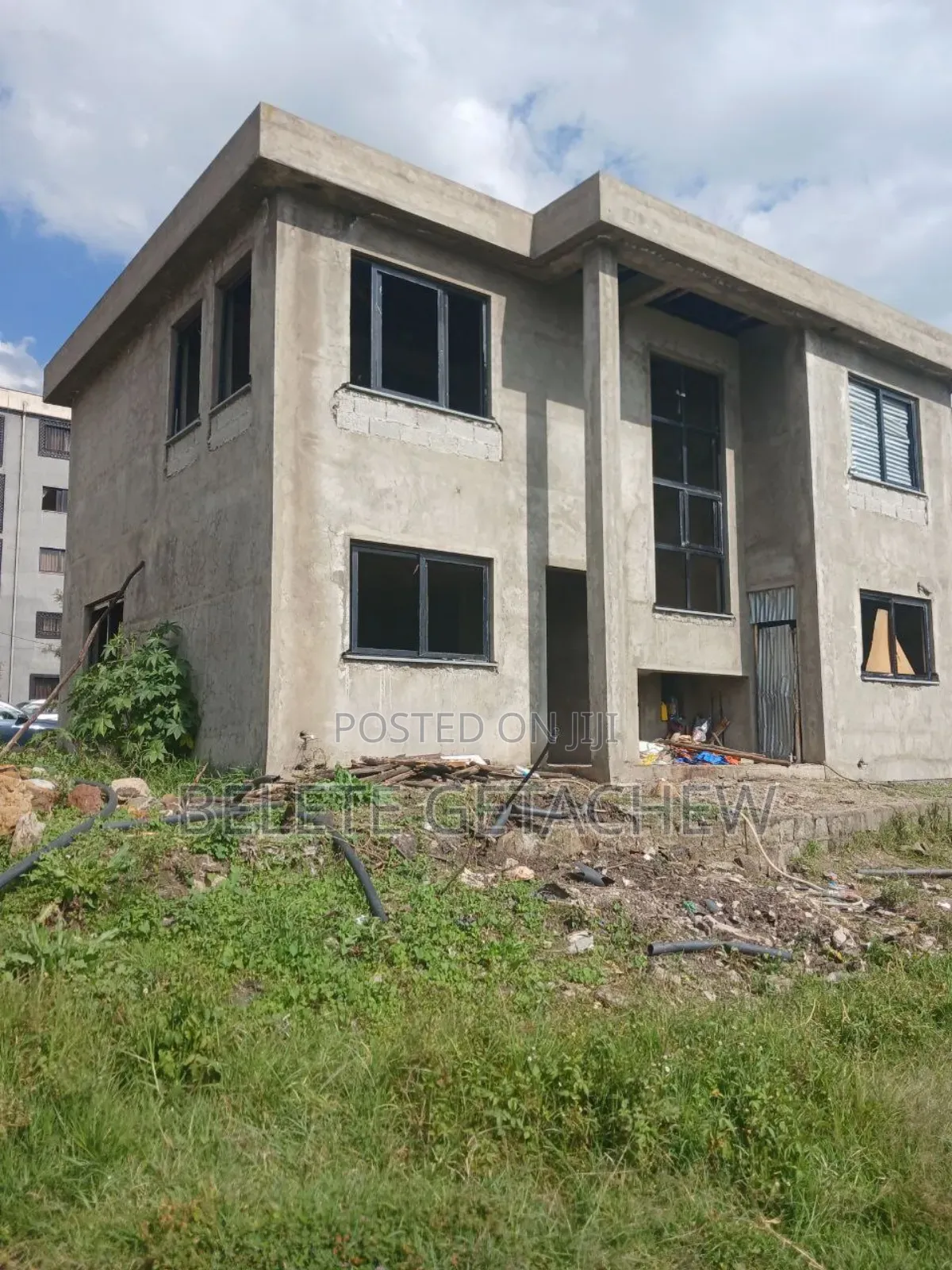 5bdrm House in Ayat, G+1, Bole for sale