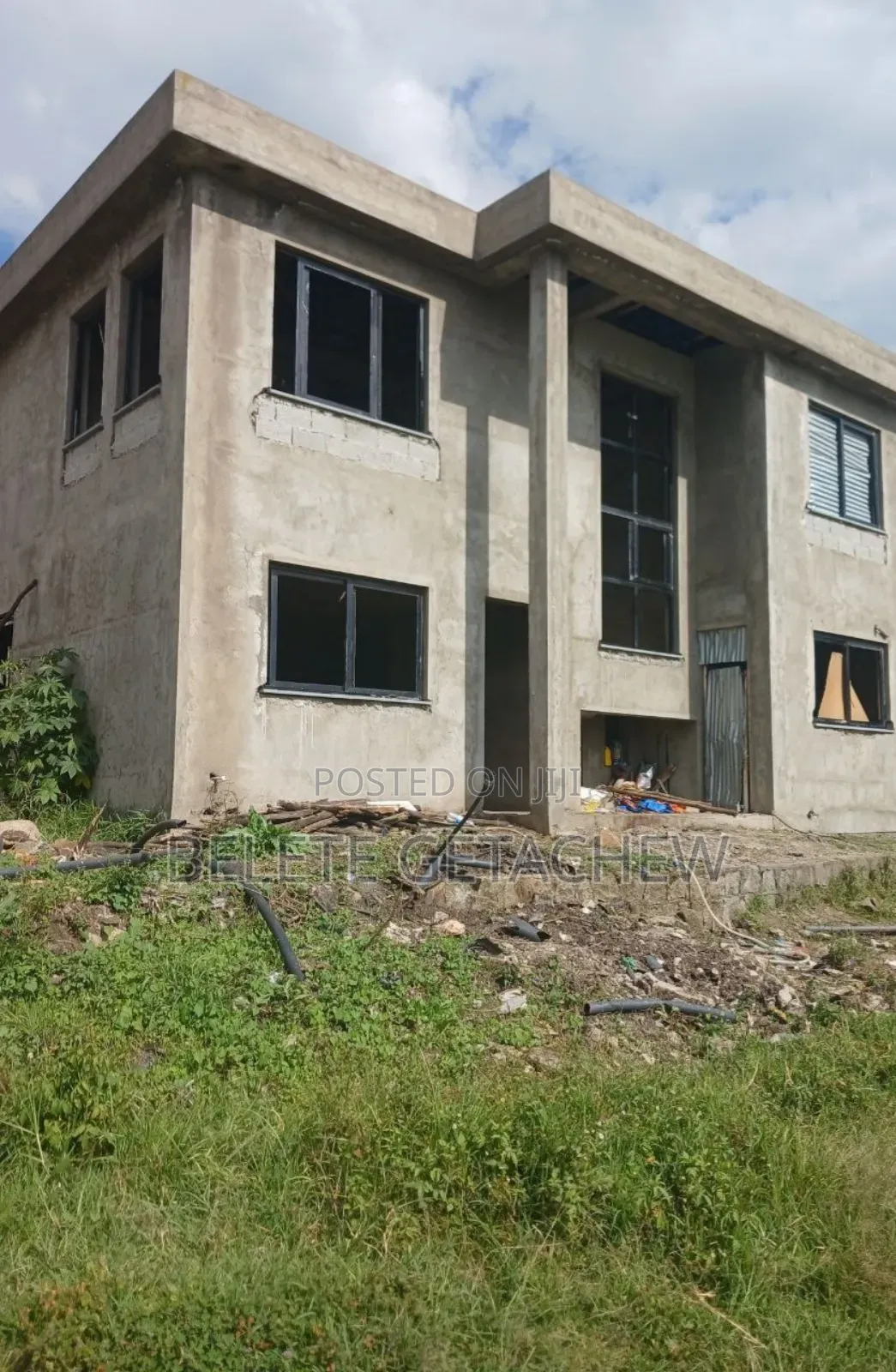 5bdrm House in Ayat, G+1, Bole for sale