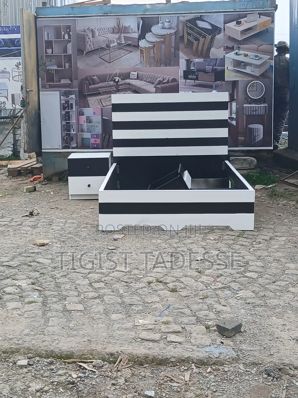 አልጋ 120 ሳሜ ለልጆች ለአዋቂዎች ከስር 2 መሳቢያ ያለው ለተለያዩ ነገሮች ማስቀመጫ