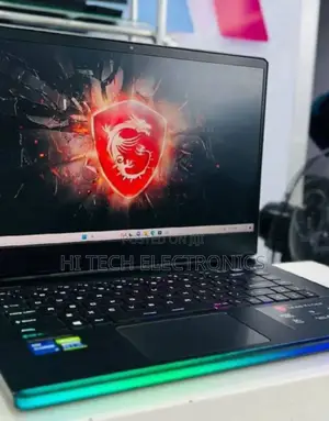 New Laptop MSI GE66 Raider 16GB Intel Core I7 SSD 1T