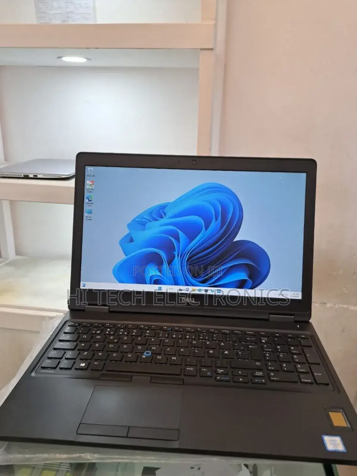 New Laptop Dell Latitude 5310 8GB Intel Core I5 SSD 512GB