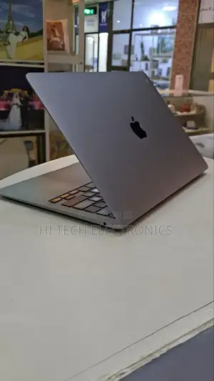 New Laptop Apple MacBook Air 2020 M1 8GB Apple M1 SSD 256GB