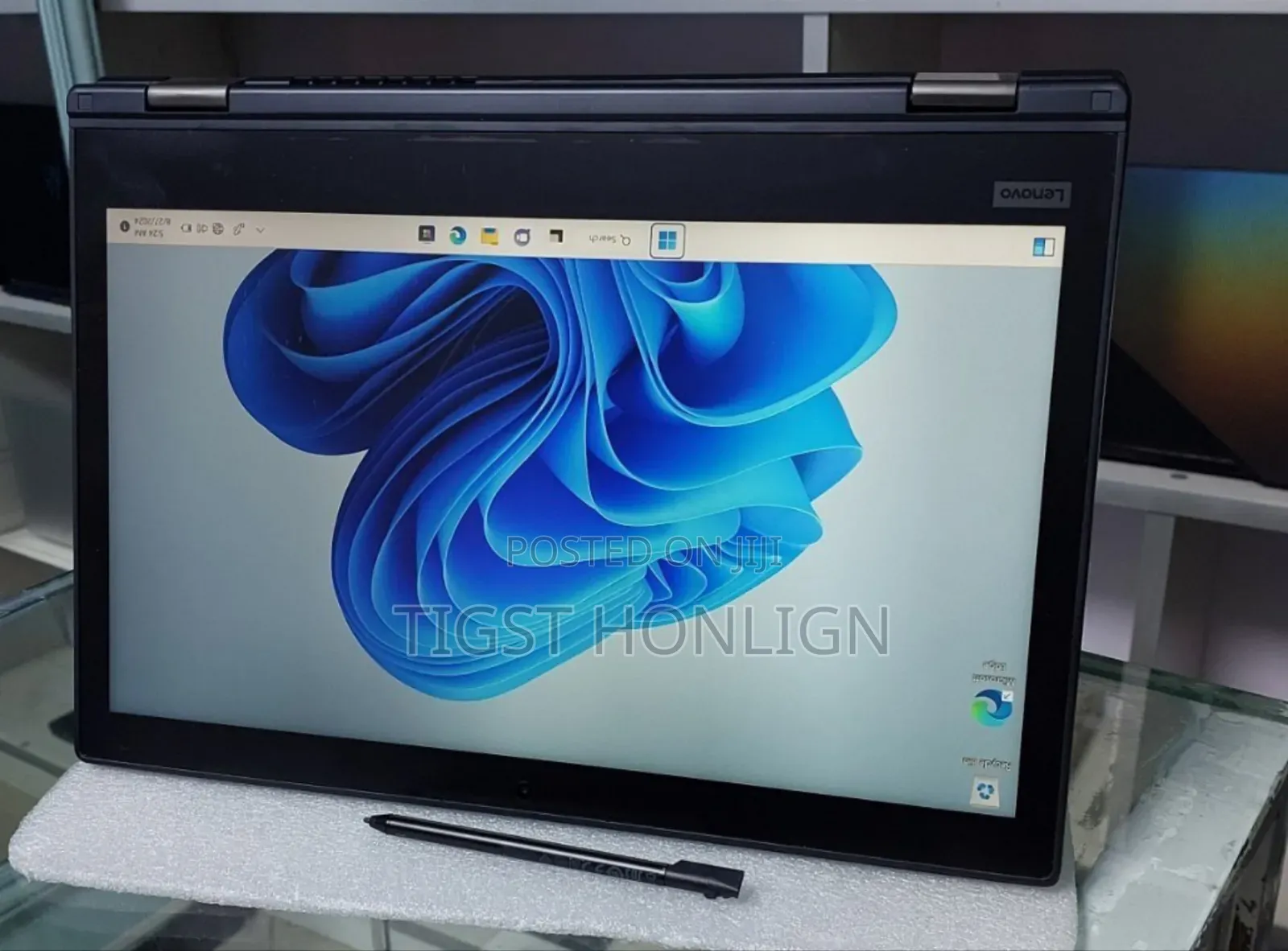 New Laptop Lenovo ThinkPad Yoga 8GB Intel Core I5 SSD 512GB