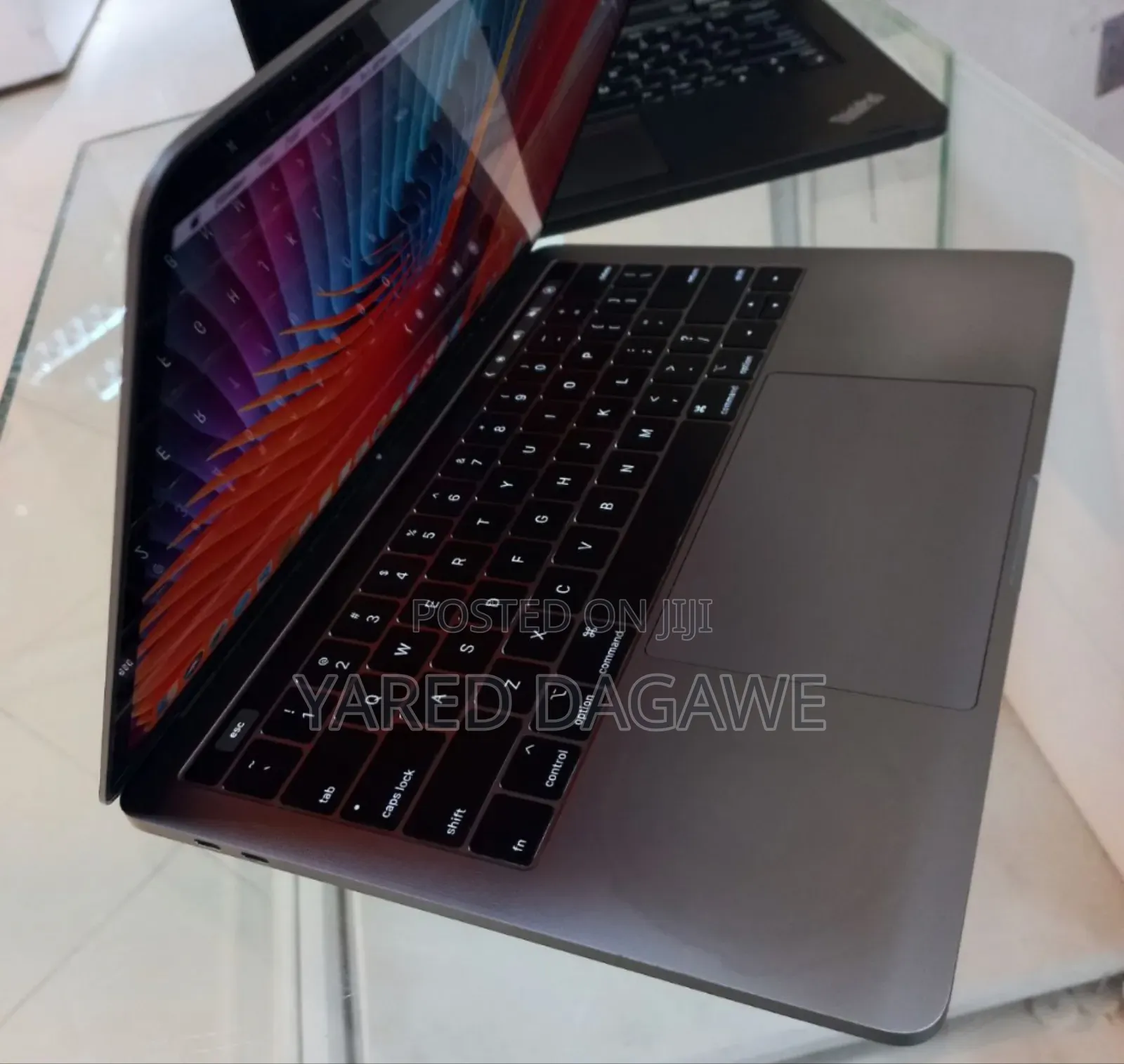 New Laptop Apple MacBook Pro 2018 8GB Intel Core I5 SSD 512GB
