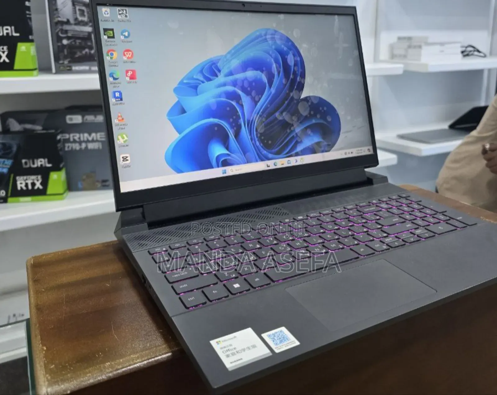 New Laptop Dell 16GB Intel Core I7 SSD 1T