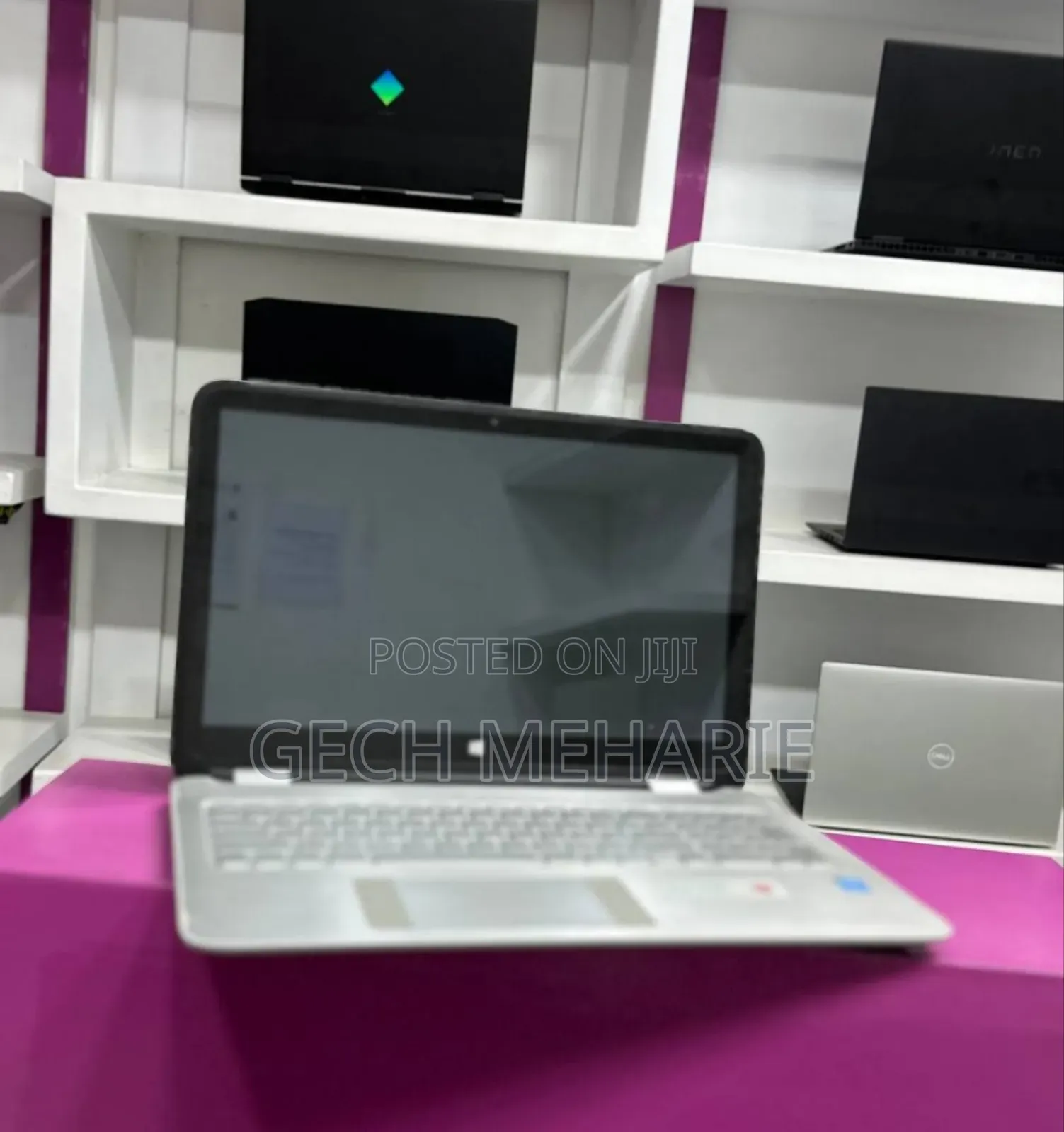 New Laptop HP Envy X360 8GB Intel Core I5 SSD 1T