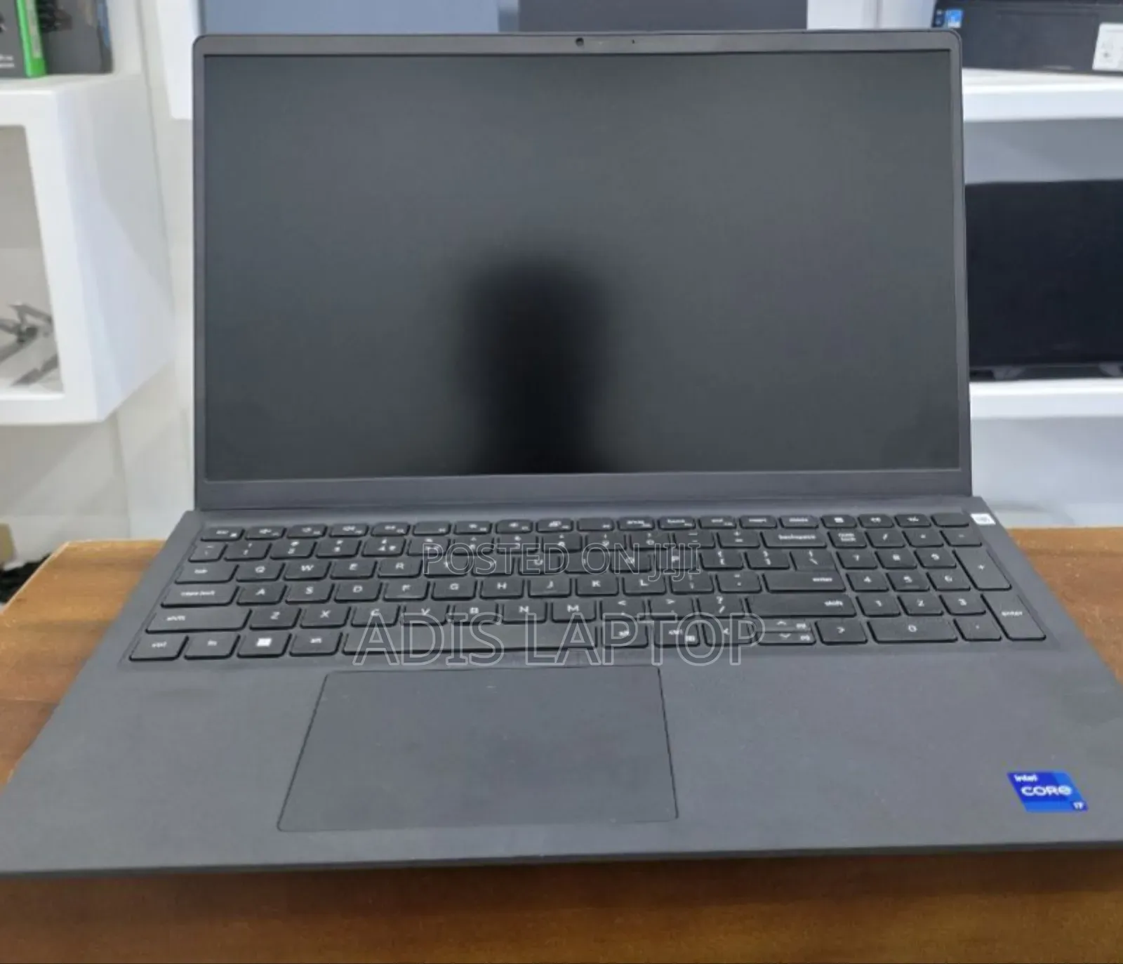 New Laptop Dell Vostro 15 3549 16GB Intel Core I7 SSD 512GB