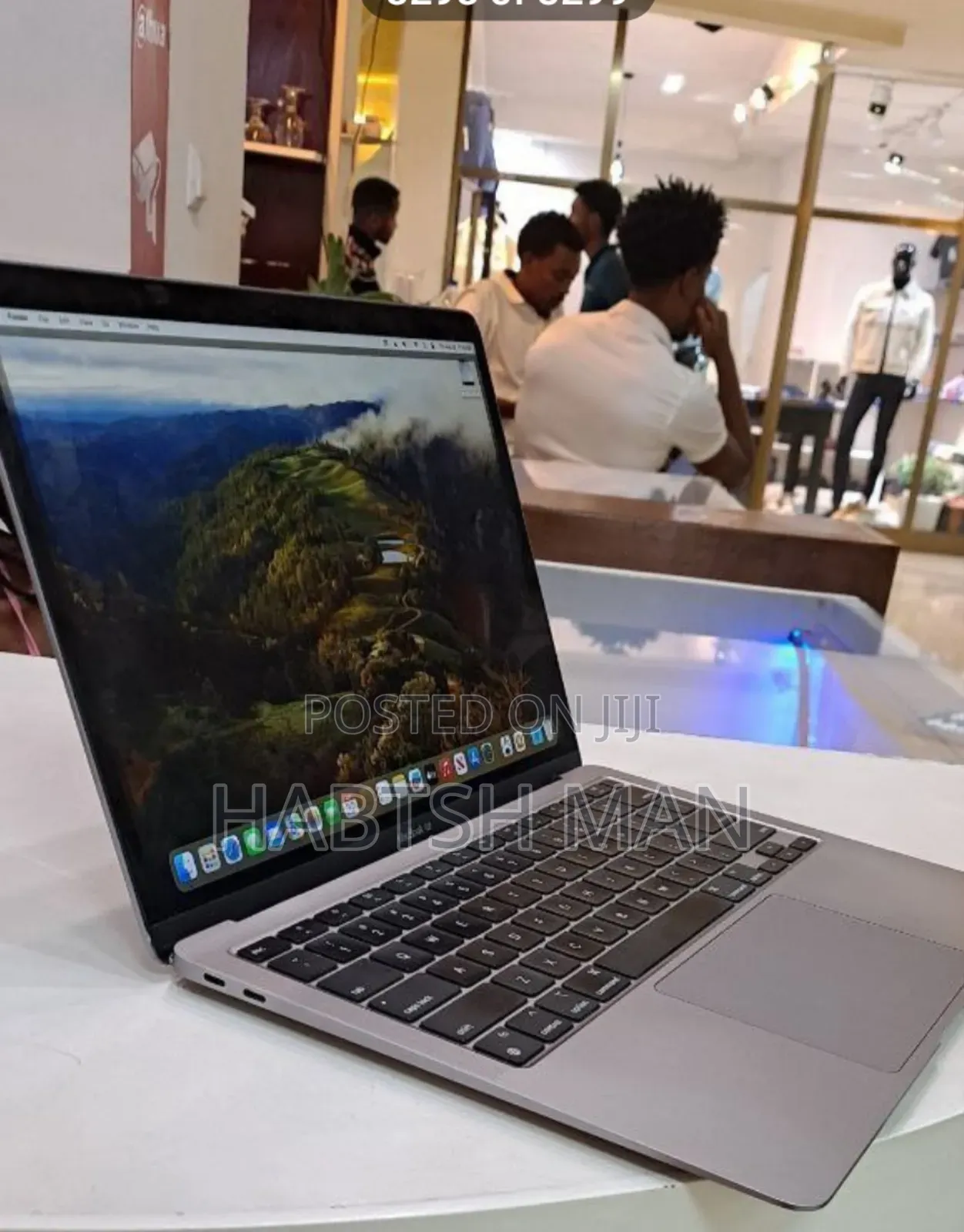 New Laptop Apple MacBook Air 2020 M1 8GB Apple M1 SSD 256GB