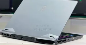 New Laptop MSI GE66 Raider 16GB Intel Core I7 SSD 1T