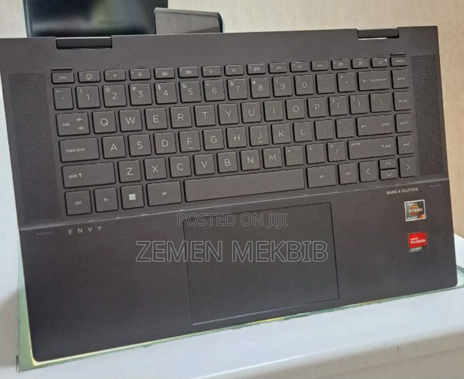 New Laptop HP Envy X360 12GB AMD Ryzen 7 SSD 512GB