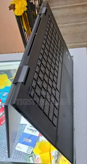 New Laptop HP Envy X360 12GB AMD Ryzen 7 SSD 512GB