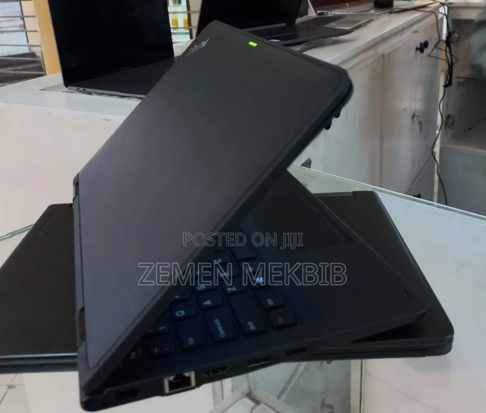 New Laptop Lenovo Yoga 11e 4GB Intel Core 2 Quad SSD 128GB