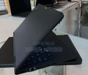 New Laptop Lenovo Yoga 11e 4GB Intel Core 2 Quad SSD 128GB