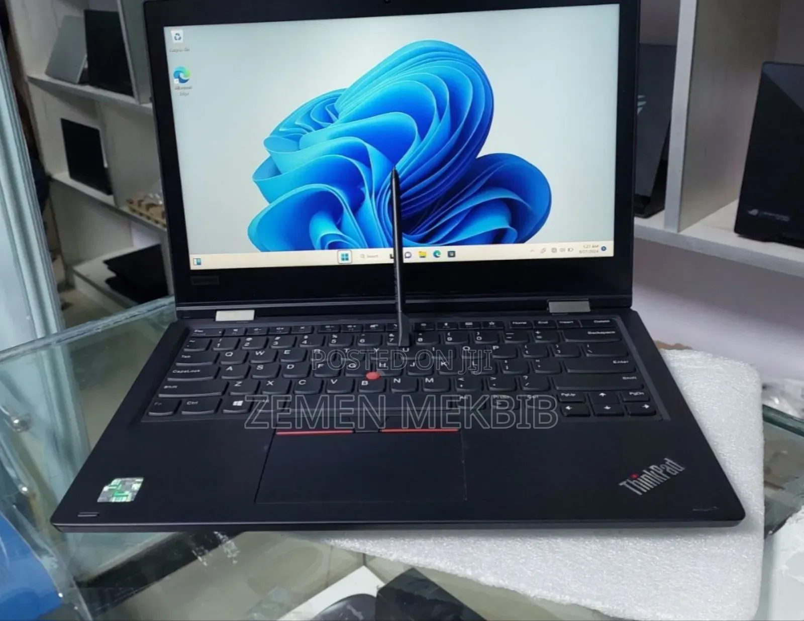 New Laptop Lenovo ThinkPad Yoga 16GB Intel Core I5 SSD 512GB