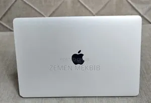 New Laptop Apple MacBook Pro 2017 8GB Intel Core I5 SSD 128GB