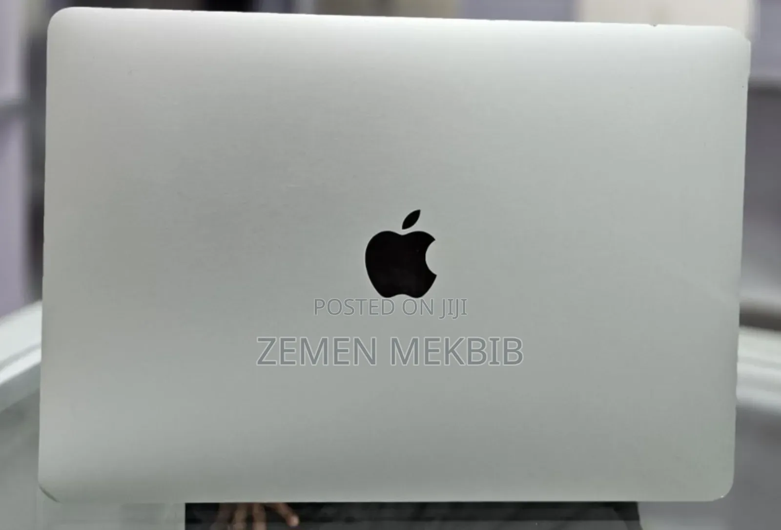 New Laptop Apple MacBook Pro 2017 8GB Intel Core I5 SSD 128GB