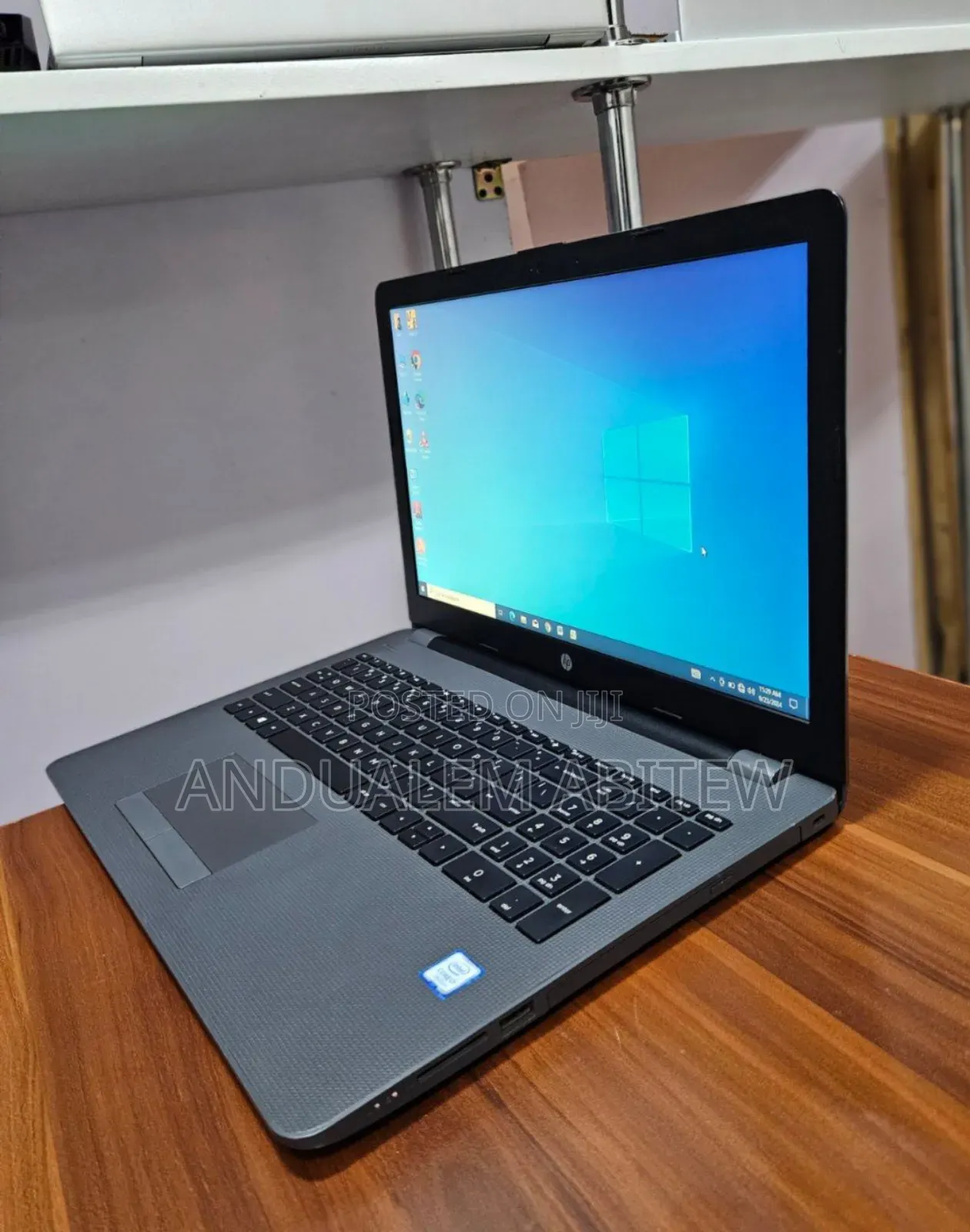 New Laptop HP 250 G7 8GB Intel Core I7 HDD+SSD 1T