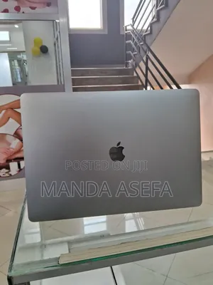 New Laptop Apple MacBook Pro 2019 32GB Intel Core I9 SSD 1T