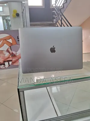 New Laptop Apple MacBook Pro 2019 32GB Intel Core I9 SSD 1T