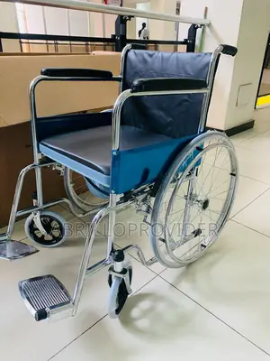 2-in-1 Wheelchair: Strong Detachable Bucket: Wheelchair