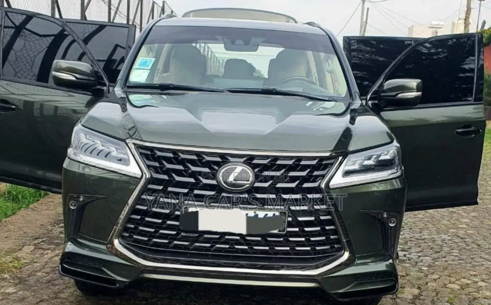 New Lexus LX 2022