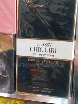 Photo - Chic Girl Perfume